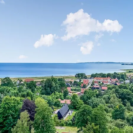 Berenice - 500m From The Sea By Interhome